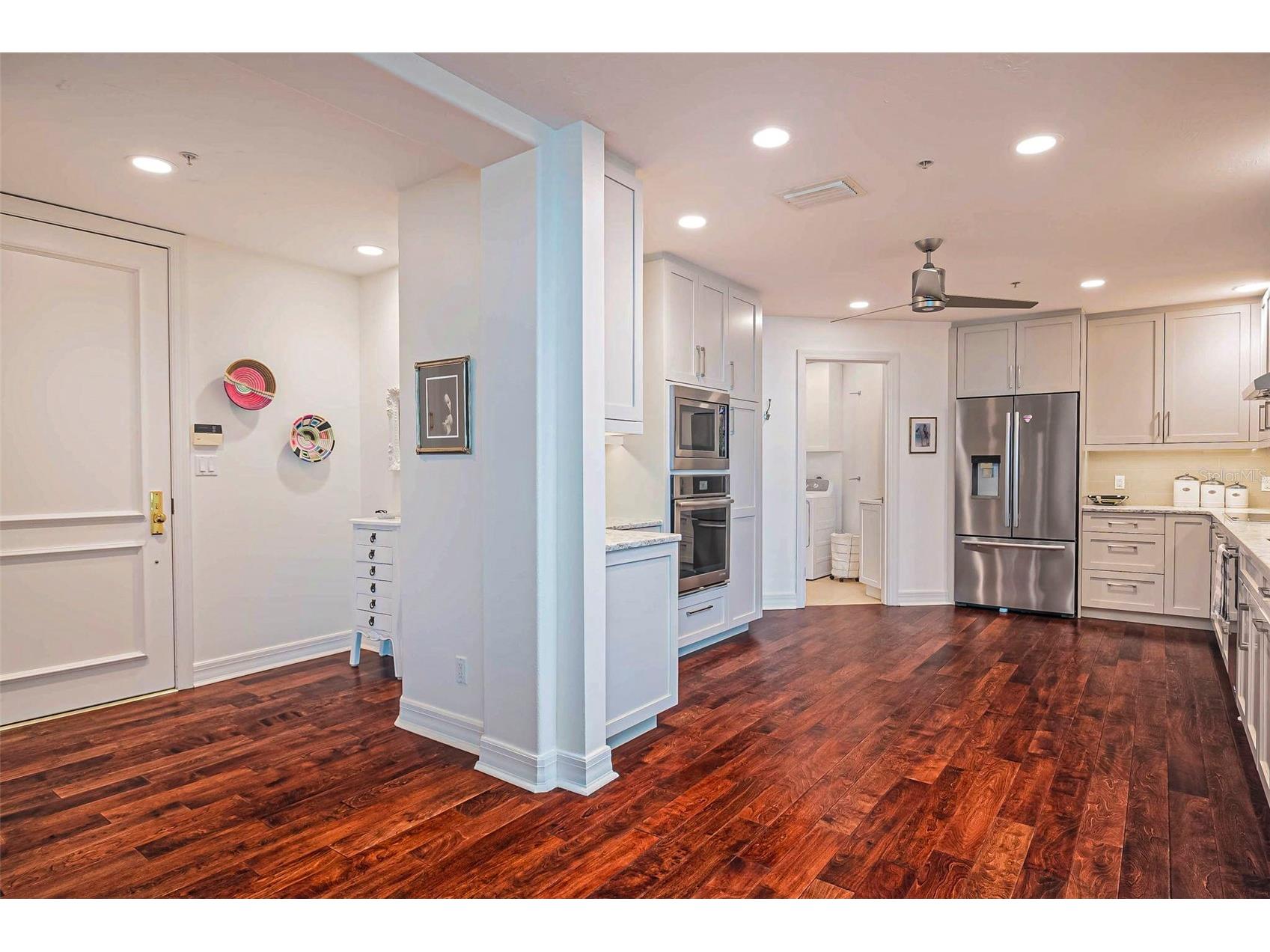 340 S Palm Avenue #11 Sarasota FL 34236 - SARASOTA BAY O6355814 image9