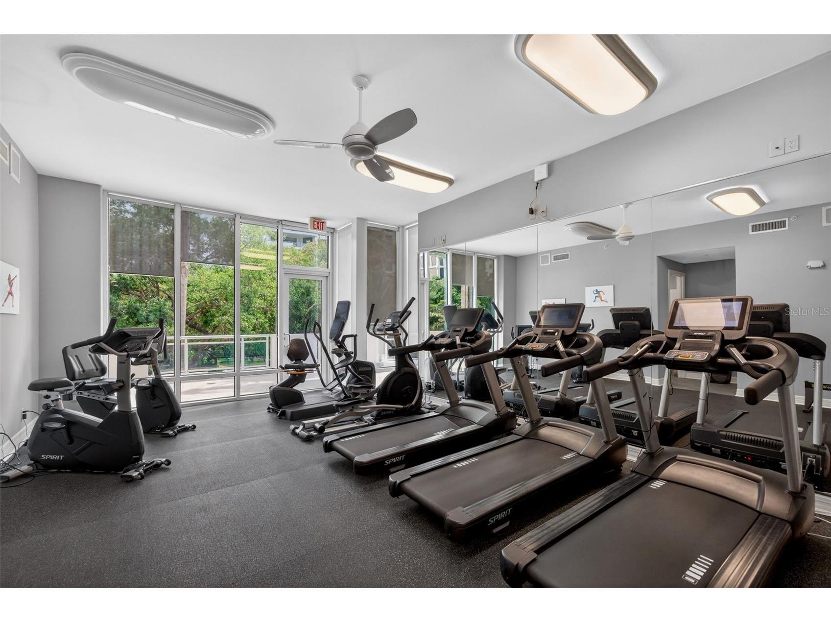 340 S Palm Avenue #14 Sarasota FL 34236 - SARASOTA BAY A4690211 image54