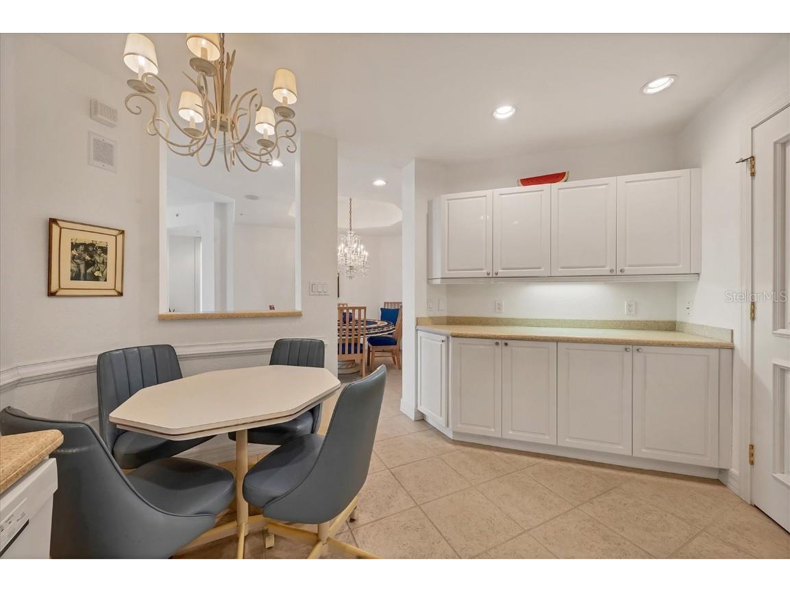 340 S Palm Avenue #32 Sarasota FL 34236 A4670760 image11