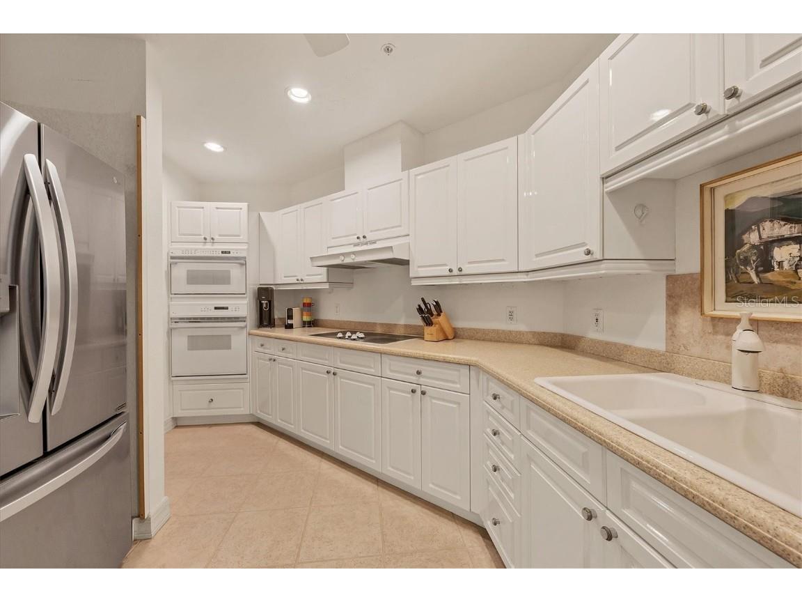 340 S Palm Avenue #32 Sarasota FL 34236 A4670760 image13