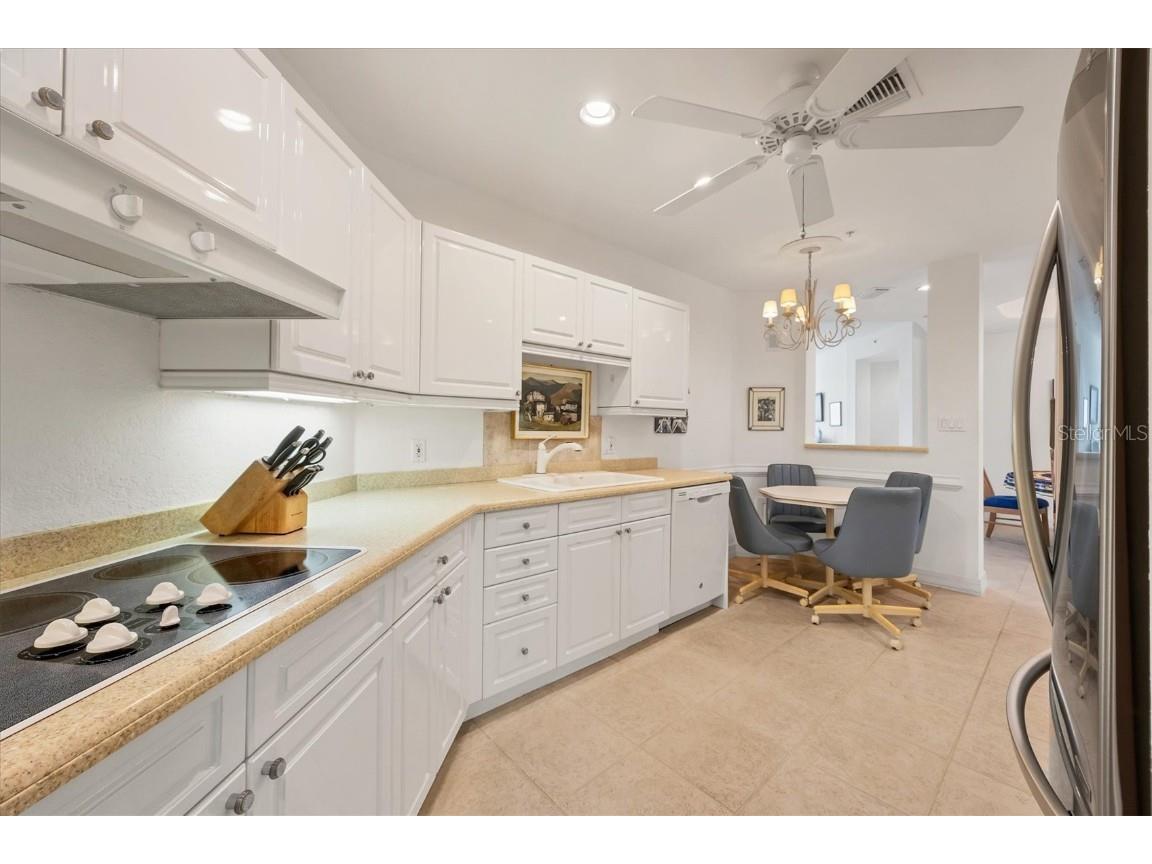 340 S Palm Avenue #32 Sarasota FL 34236 A4670760 image14