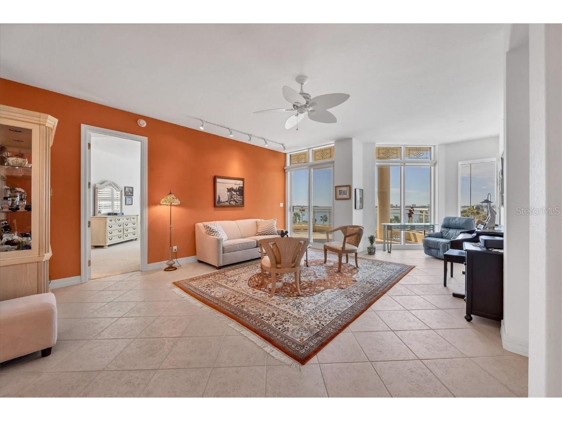 340 S Palm Avenue #32 Sarasota FL 34236 A4670760 image5