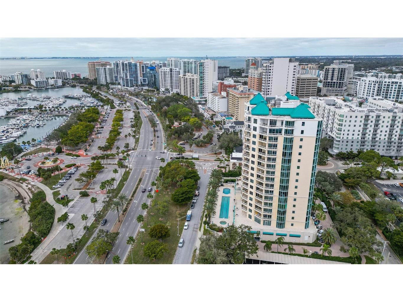 340 S Palm Avenue #945 Sarasota FL 34236 - SARASOTA BAY & GULF OF MEXICO A4598122 image1