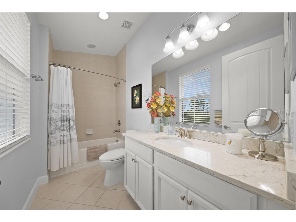 340 Sapphire Lake Drive #201 Bradenton FL 34209 A4664383 image24