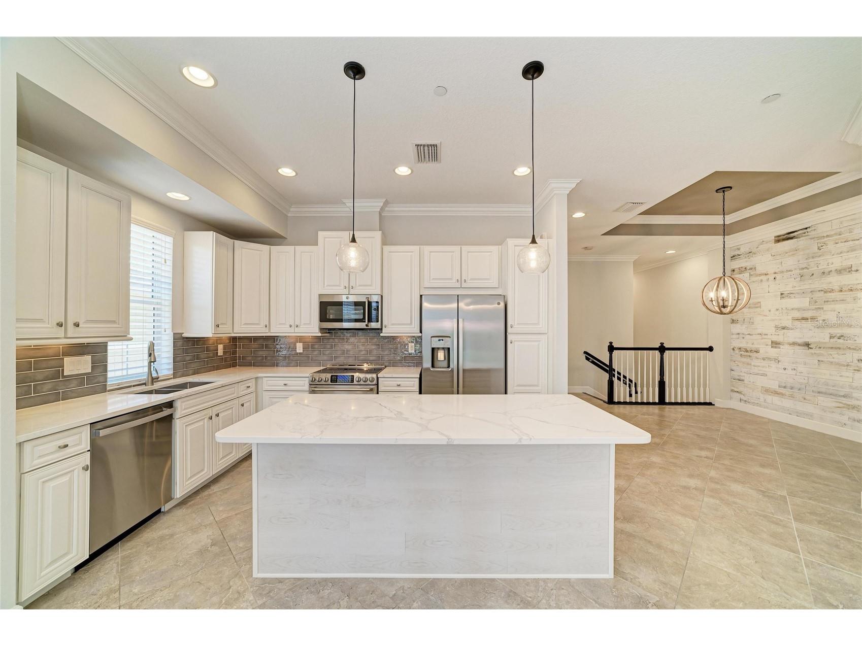 340 Sapphire Lake Drive #201 Bradenton FL 34209 A4694153 image15
