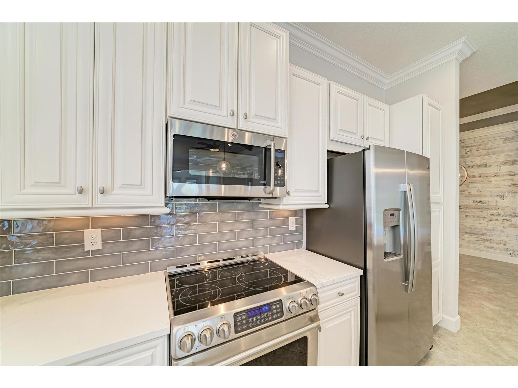 340 Sapphire Lake Drive #201 Bradenton FL 34209 A4694153 image17