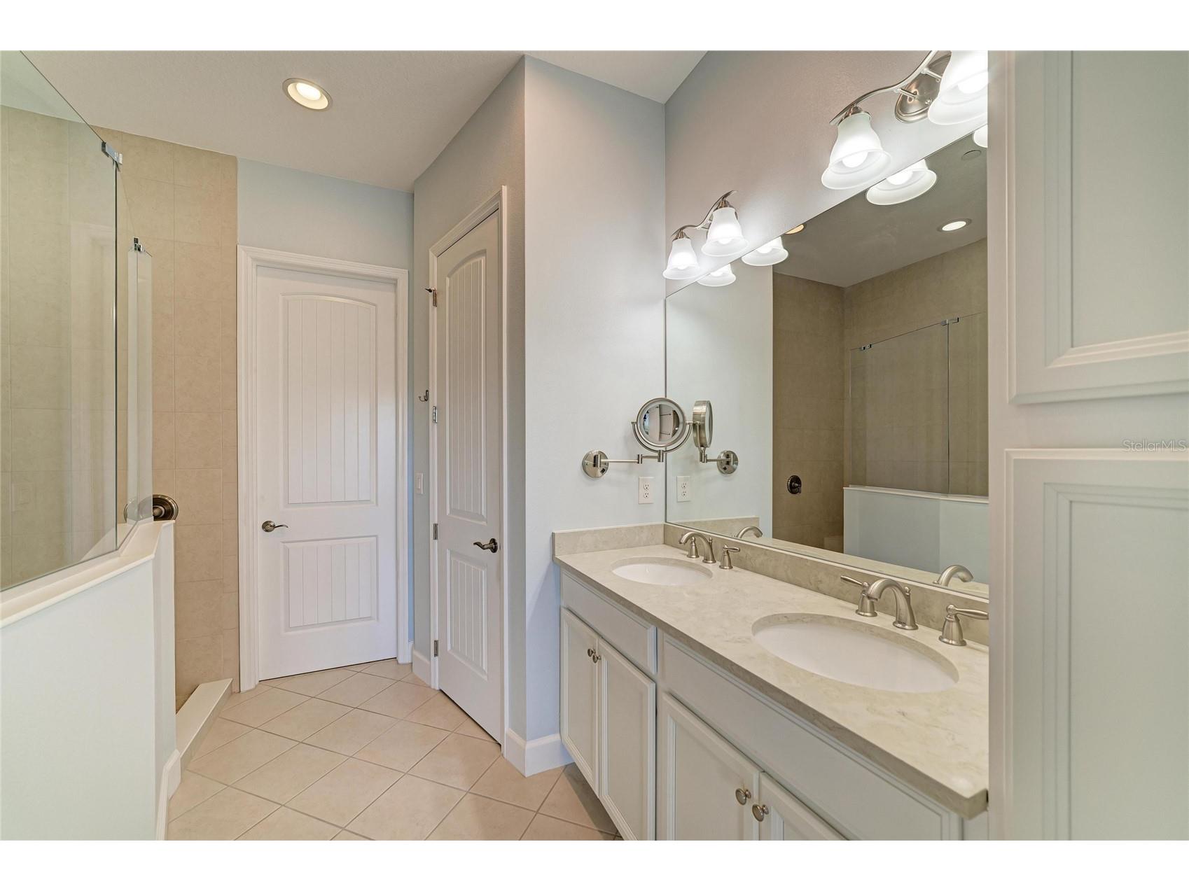 340 Sapphire Lake Drive #201 Bradenton FL 34209 A4694153 image34