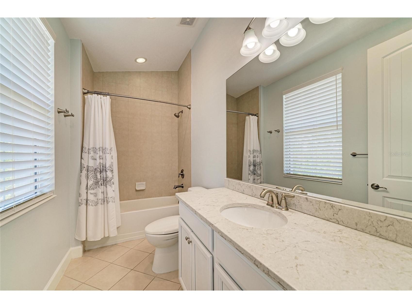 340 Sapphire Lake Drive #201 Bradenton FL 34209 A4694153 image45