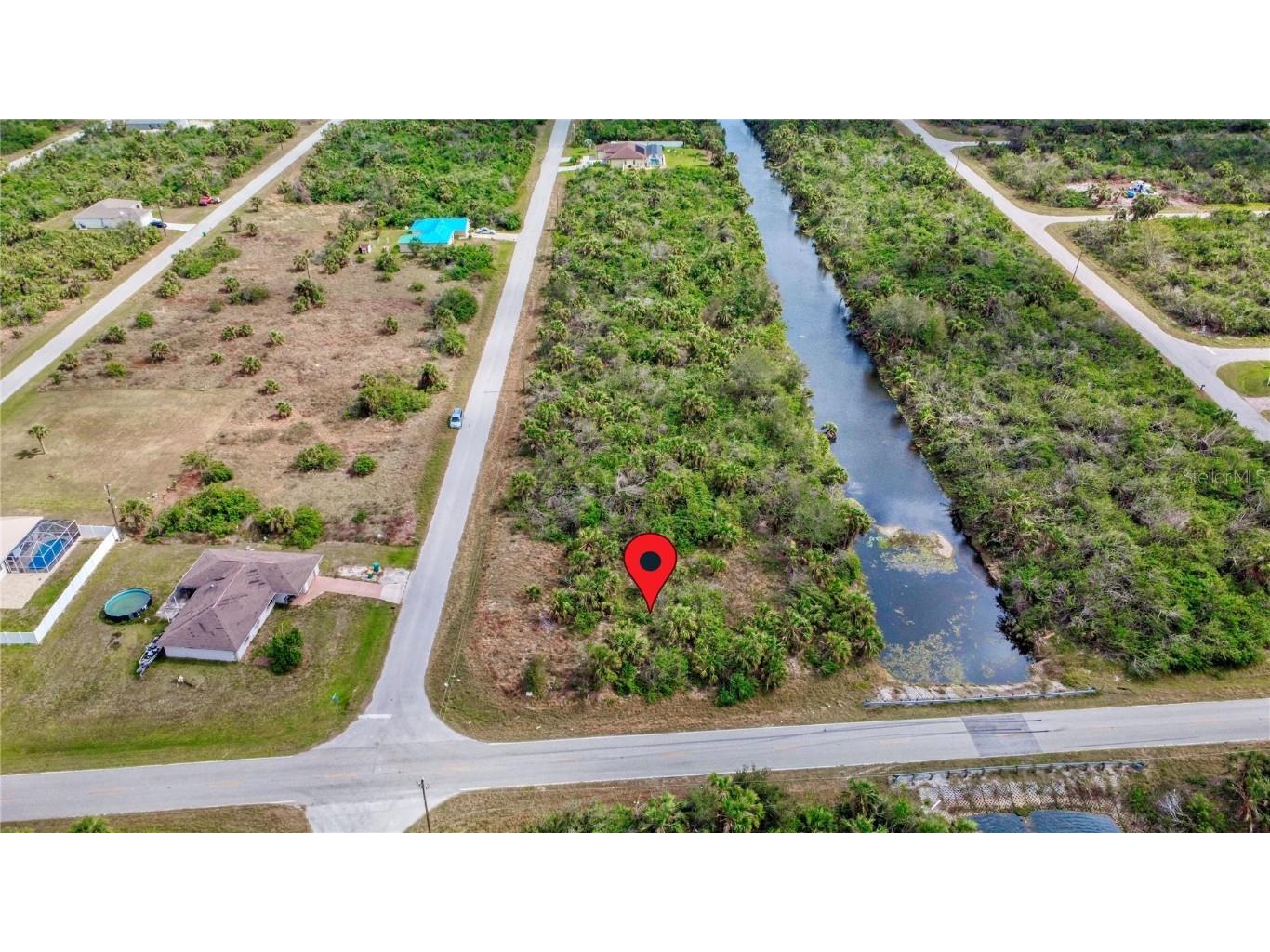 340 Theresa Boulevard Port Charlotte FL 33954 - FREDERICK WATERWAY C7471737 image1