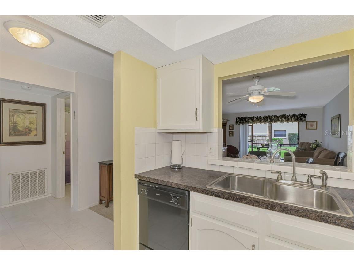 340 Three Lakes Lane #O Venice FL 34285 N6140216 image14