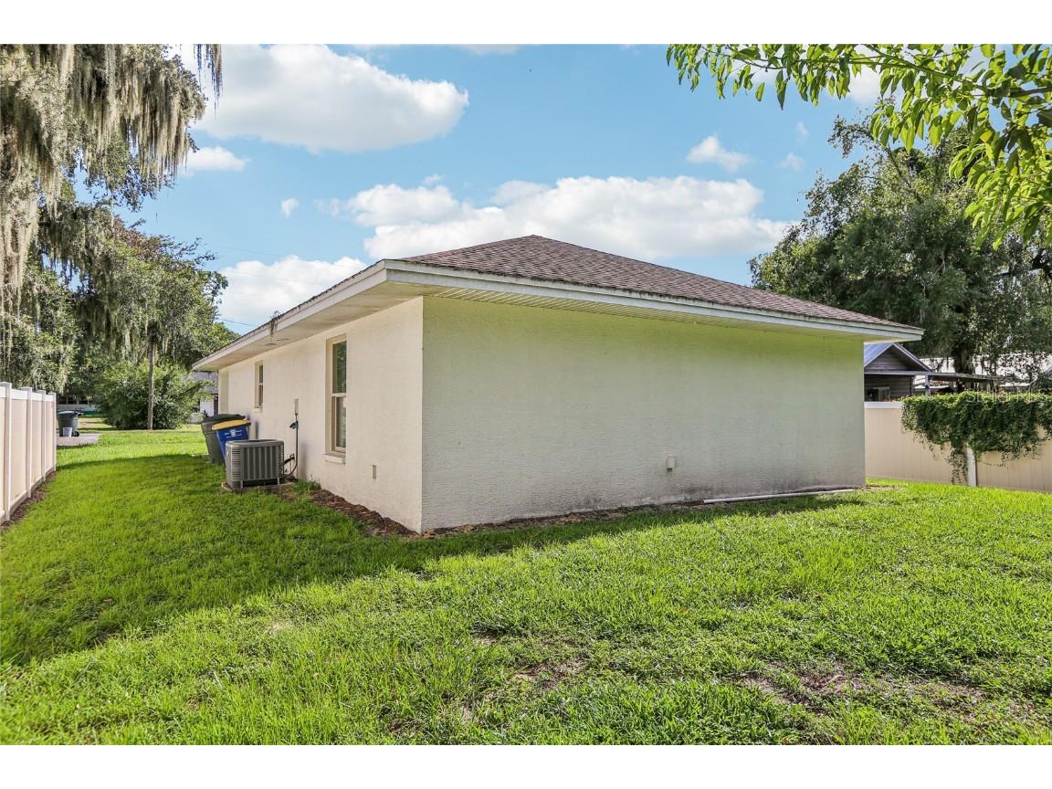 340 W Stanford Street Bartow FL 33830 P4936125 image34