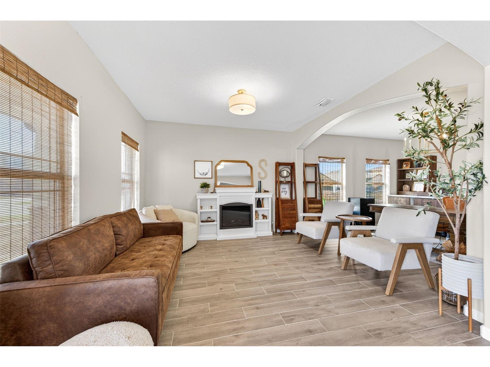 340 Wiregrass Avenue Melbourne FL 32904 V4948969 image5