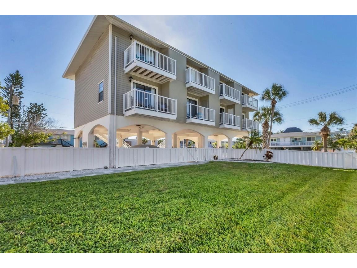 3400 6th Avenue #7 Holmes Beach FL 34217 A4669482 image5