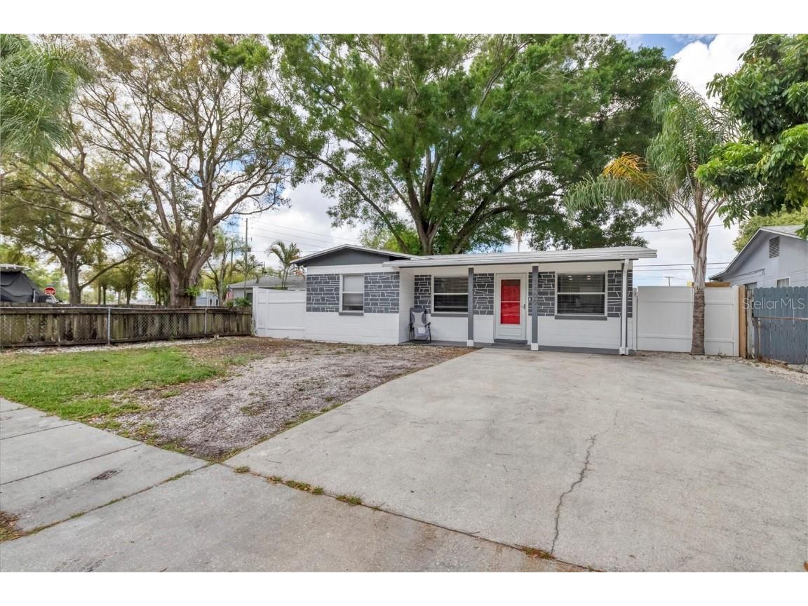 3400 Beechwood Terrace N Pinellas Park FL 33781 A4527451 image1