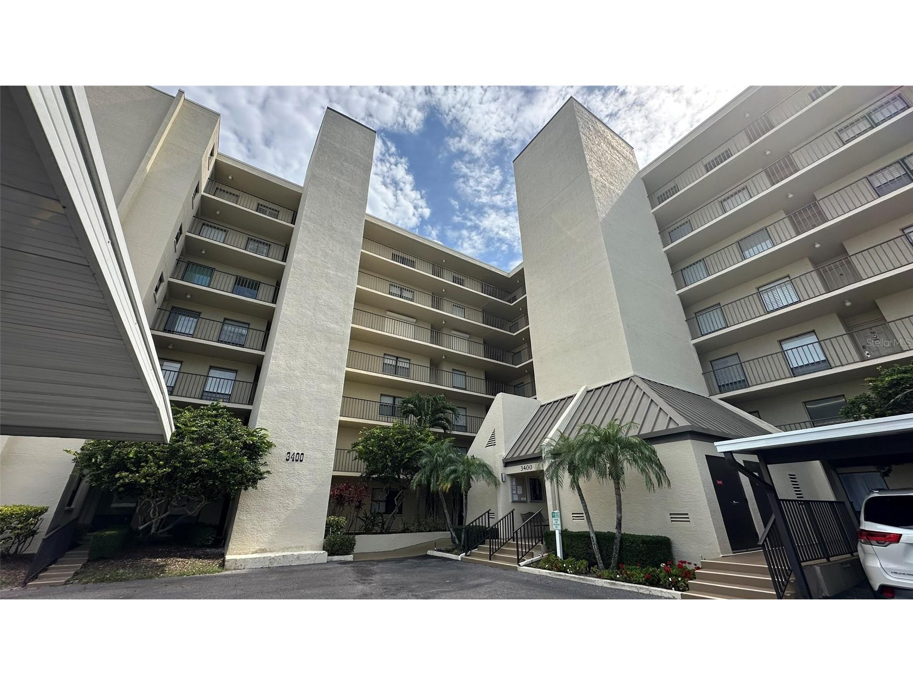 3400 Cove Cay Drive #4E Clearwater FL 33760 - TAMPA BAY-BAYSIDE BRIDGE TB8518074 image2