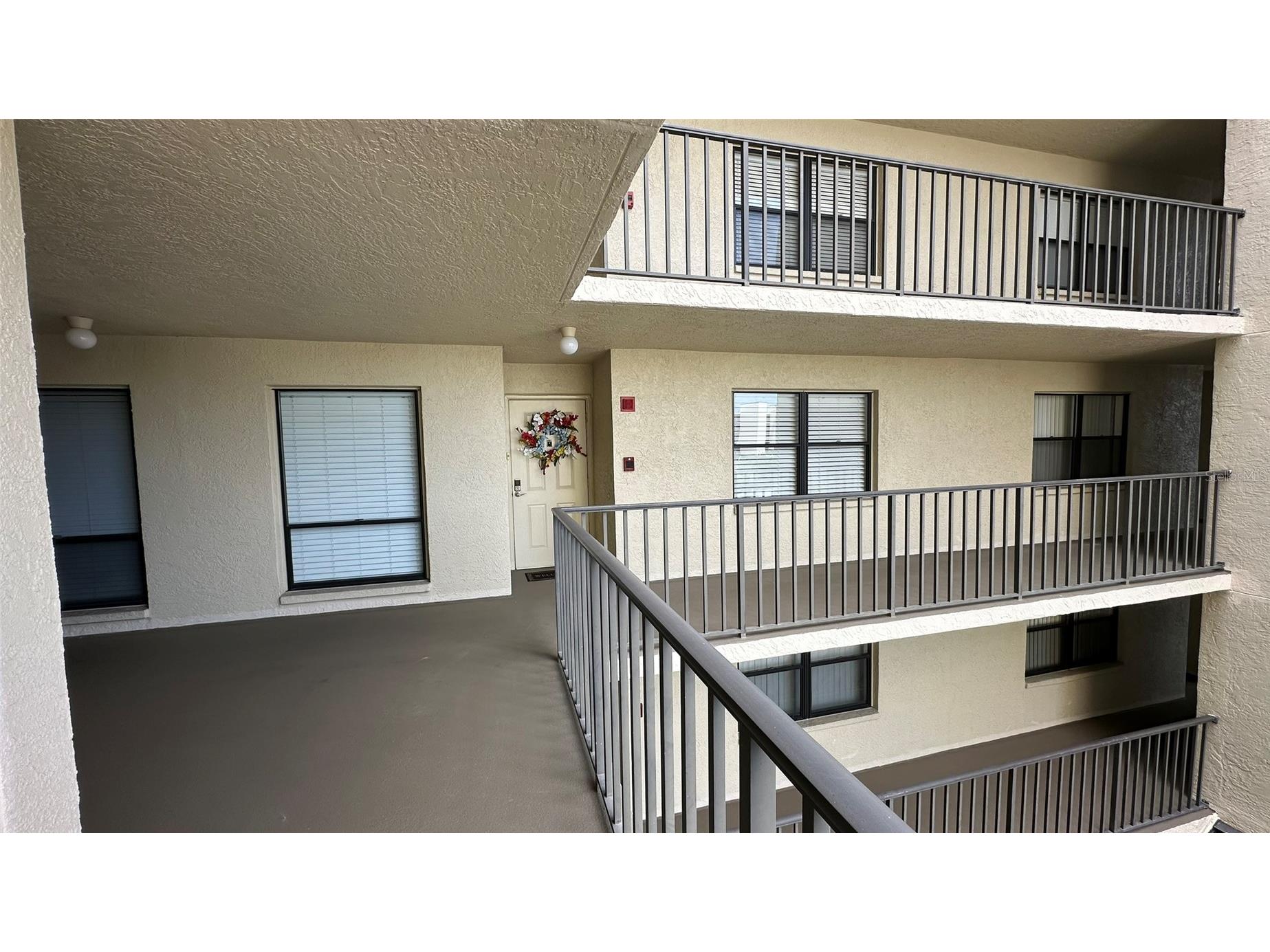 3400 Cove Cay Drive #4E Clearwater FL 33760 - TAMPA BAY-BAYSIDE BRIDGE TB8518074 image34