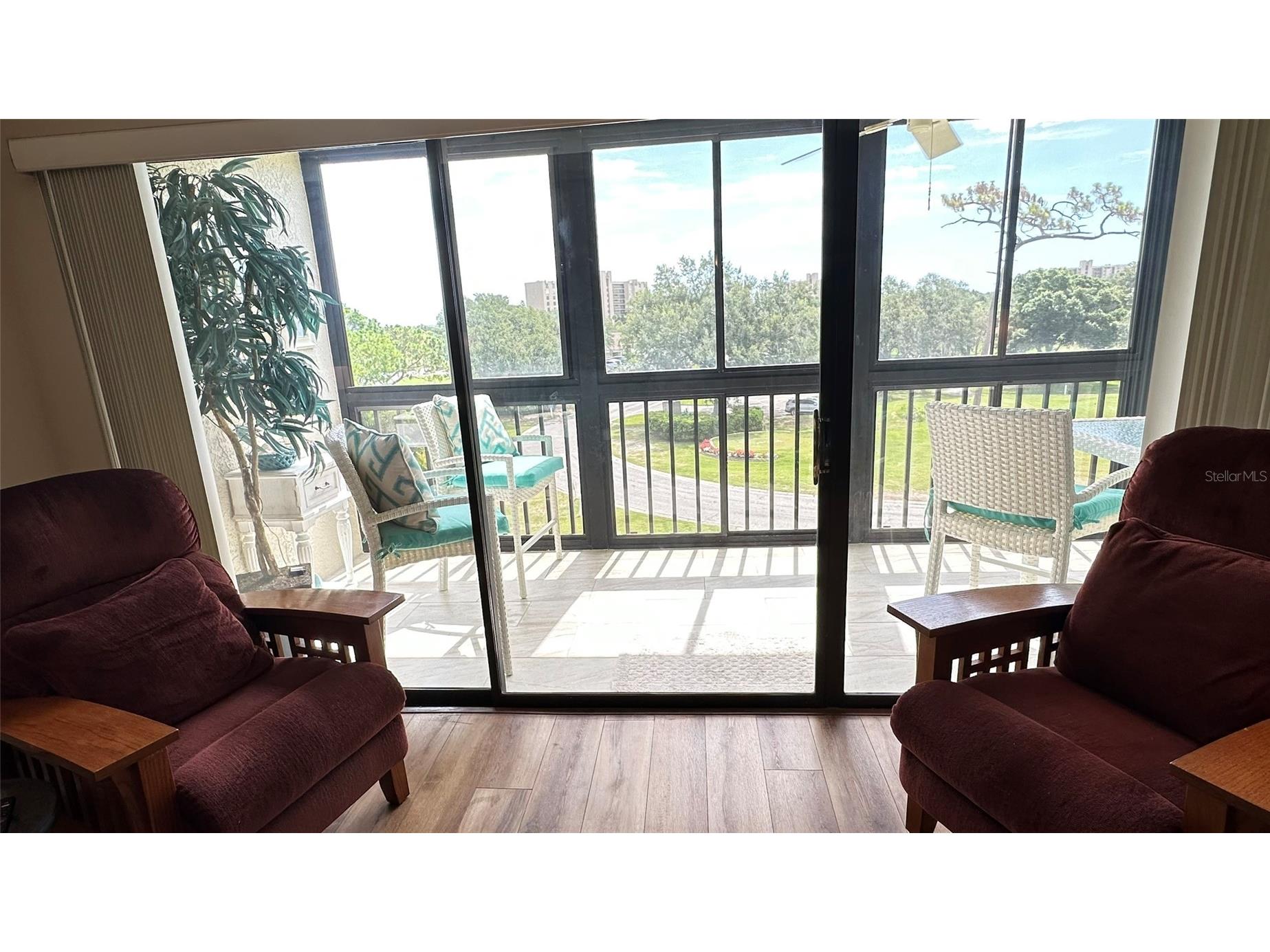 3400 Cove Cay Drive #4E Clearwater FL 33760 - TAMPA BAY-BAYSIDE BRIDGE TB8518074 image6