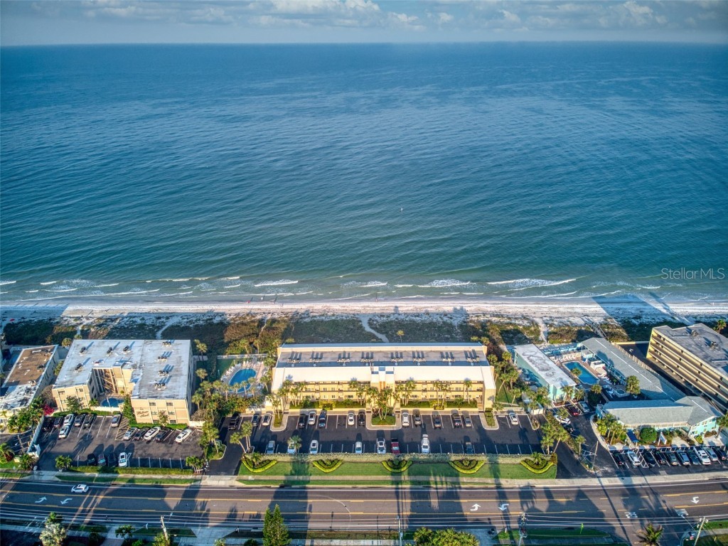 3400 Gulf Boulevard #203 Belleair Beach FL 33786 U8227609 image1