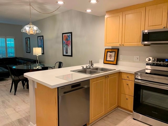 3401 54th Drive W #103 Bradenton FL 34210 A4689805 image6