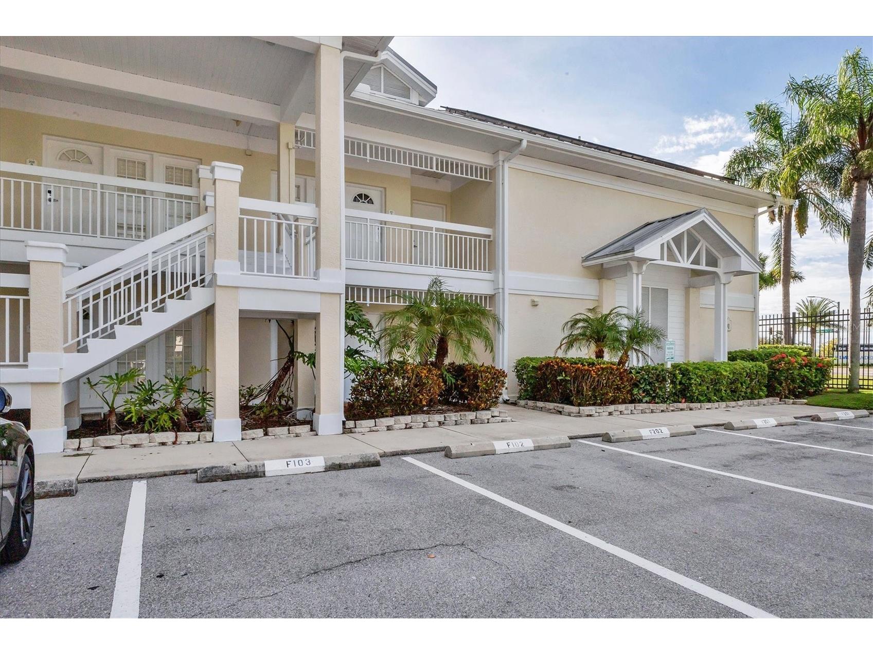 3401 54th Drive W #201 Bradenton FL 34210 A4677580 image1