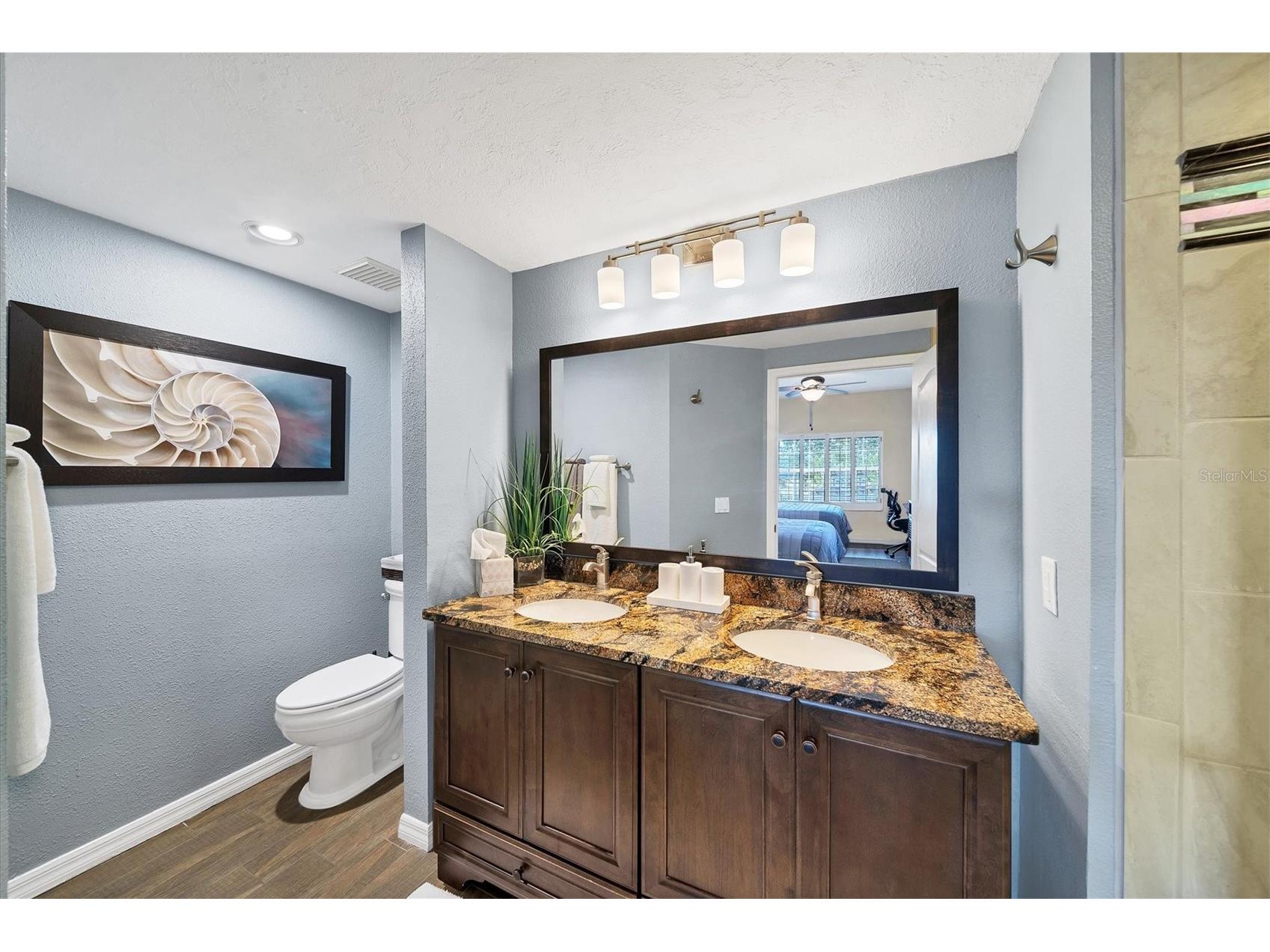 3401 54th Drive W #202 Bradenton FL 34210 A4696645 image23