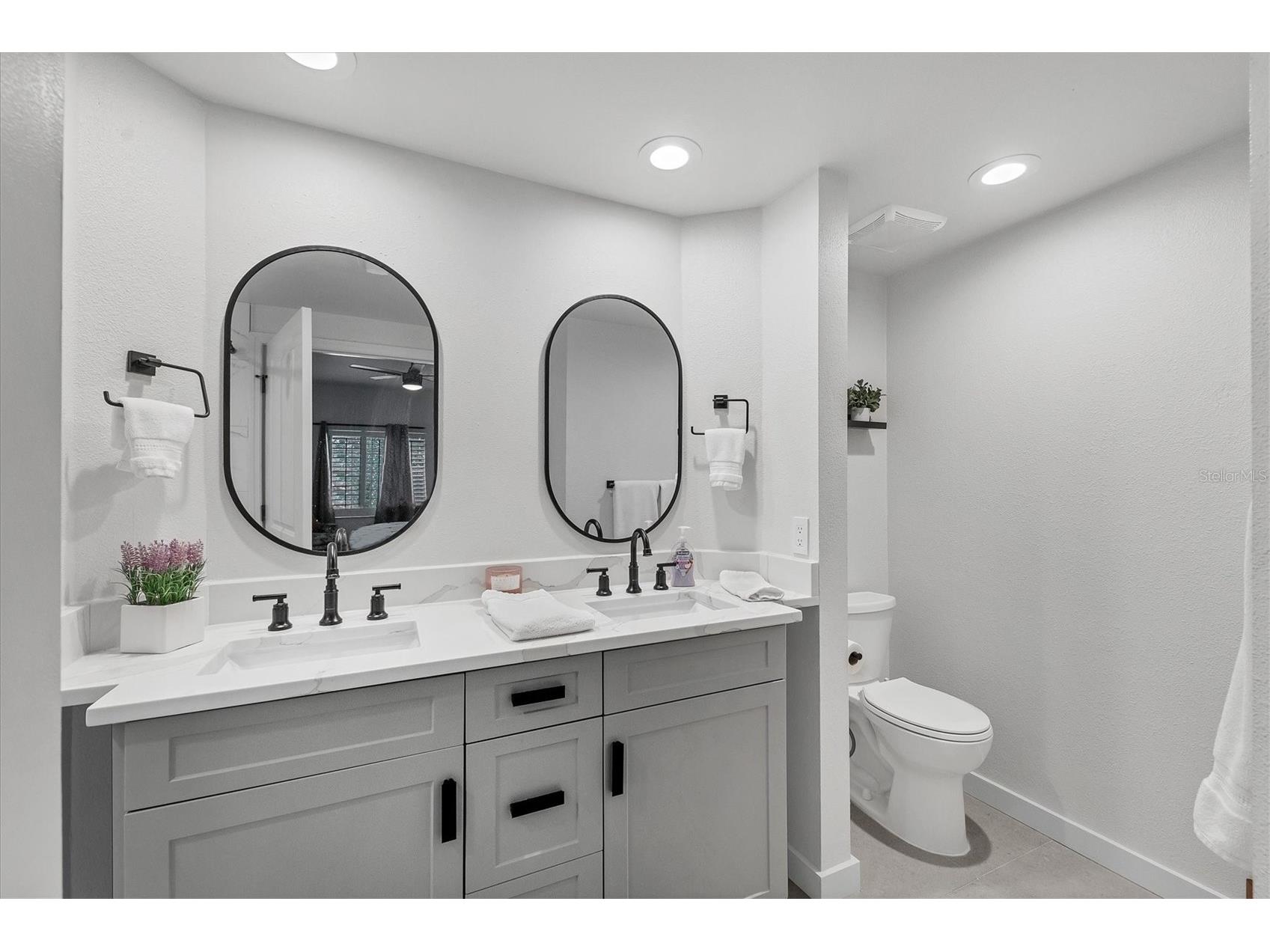 3401 54th Drive W #203 Bradenton FL 34210 A4689792 image25