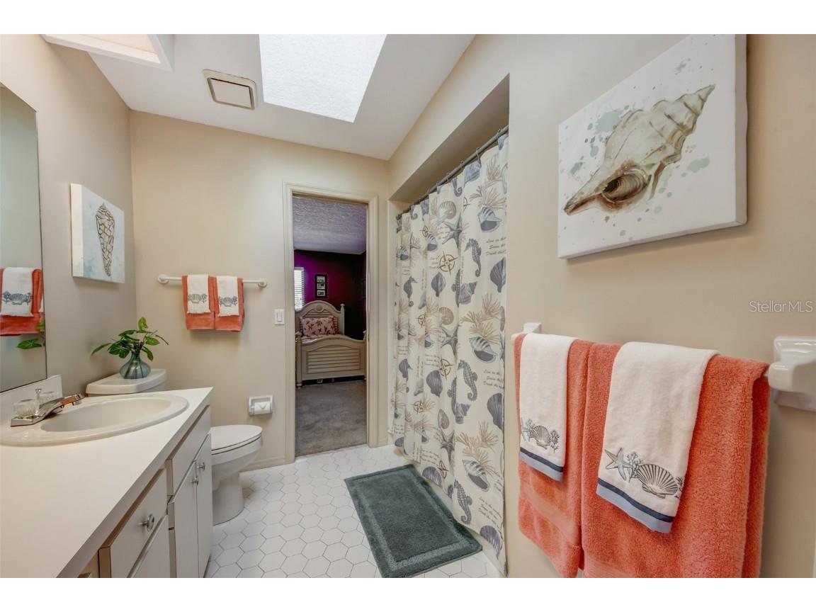 3401 Avenida Madera #B Bradenton FL 34210 A4668675 image14