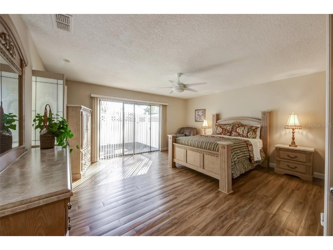 3401 Avenida Madera #B Bradenton FL 34210 A4668675 image23