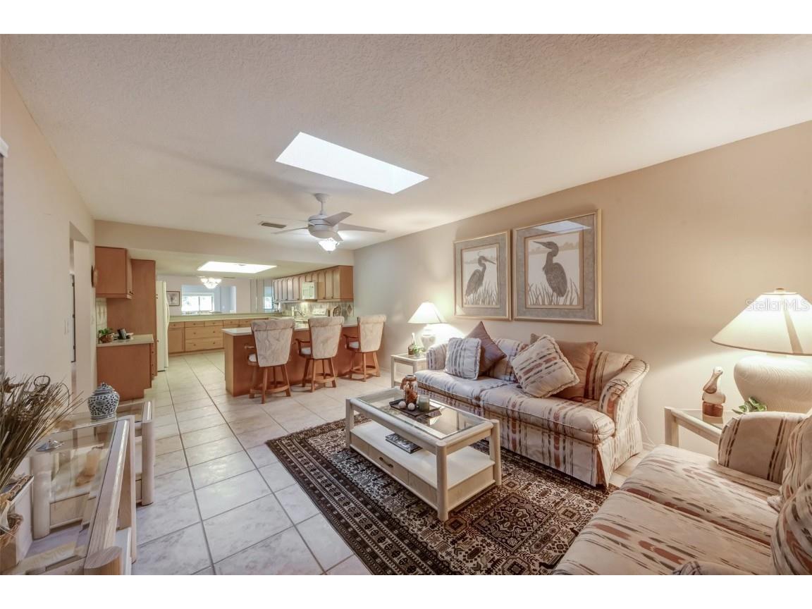 3401 Avenida Madera #B Bradenton FL 34210 A4668675 image39