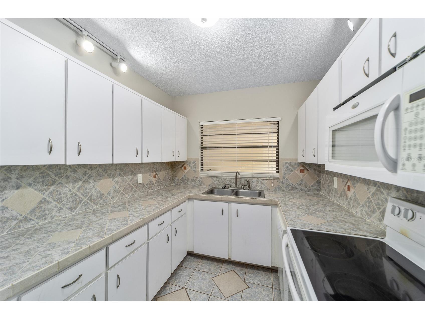3401 E Fort King Street #202 Ocala FL 34470 OM725719 image11
