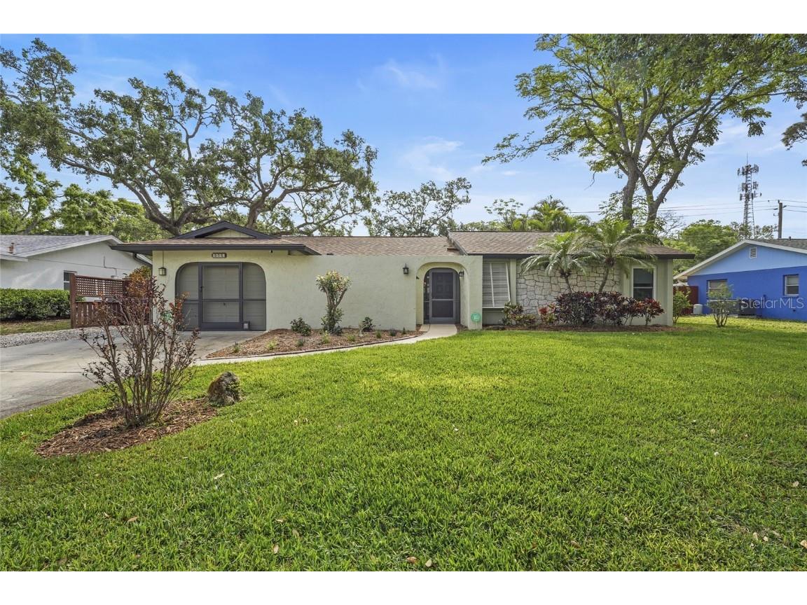 3401 Kingswood Drive Sarasota FL 34232 A4647349 image1