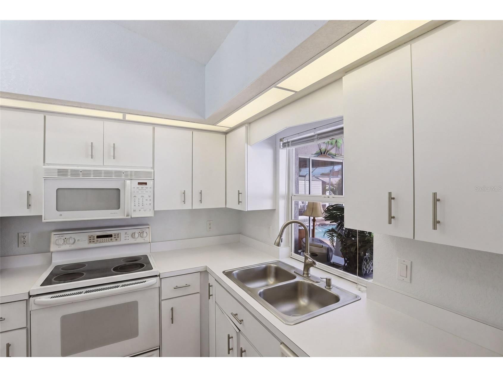 3401 Moravia Avenue North Port FL 34286 A4690034 image15