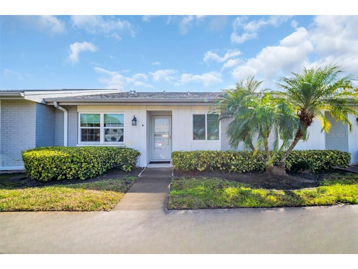 3401 Stonehaven Court E #A Palm Harbor FL 34684 - LAKE TARPON TB8355967 image1