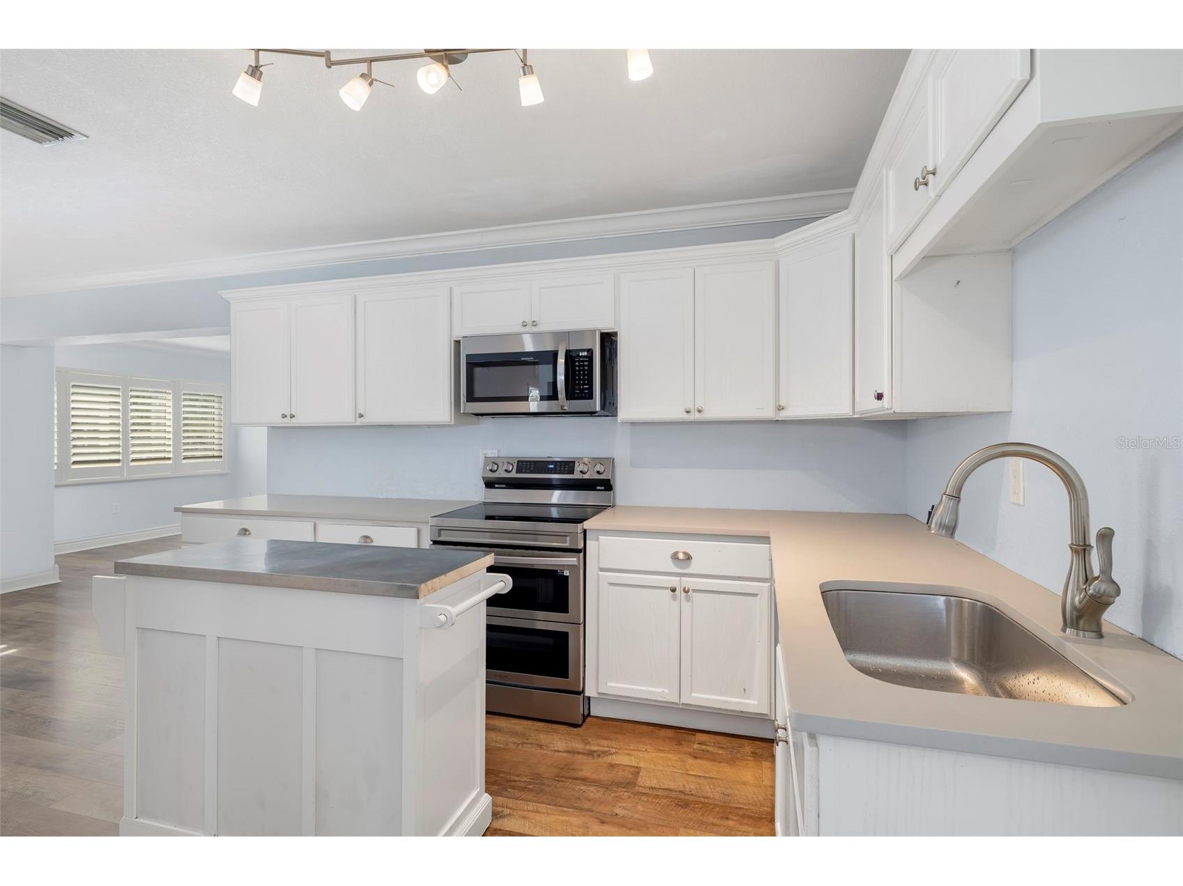 3402 15th Avenue W Bradenton FL 34205 A4698857 image29