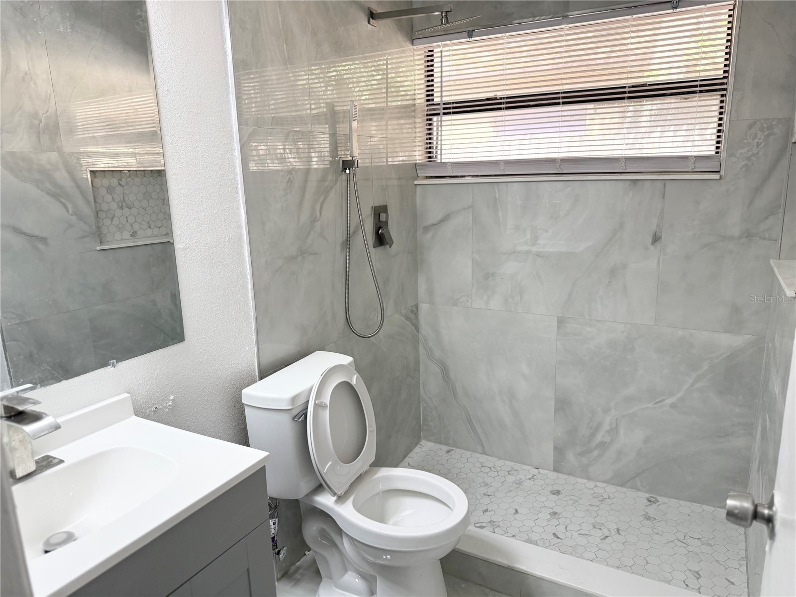 3402 Bretwood Drive Orlando FL 32808 O6400015 image10