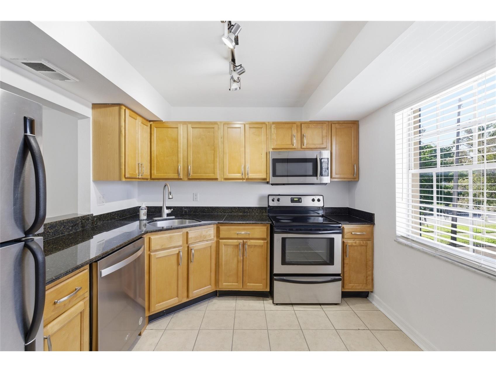3402 Latania Drive #321 Tampa FL 33618 TB8496744 image10