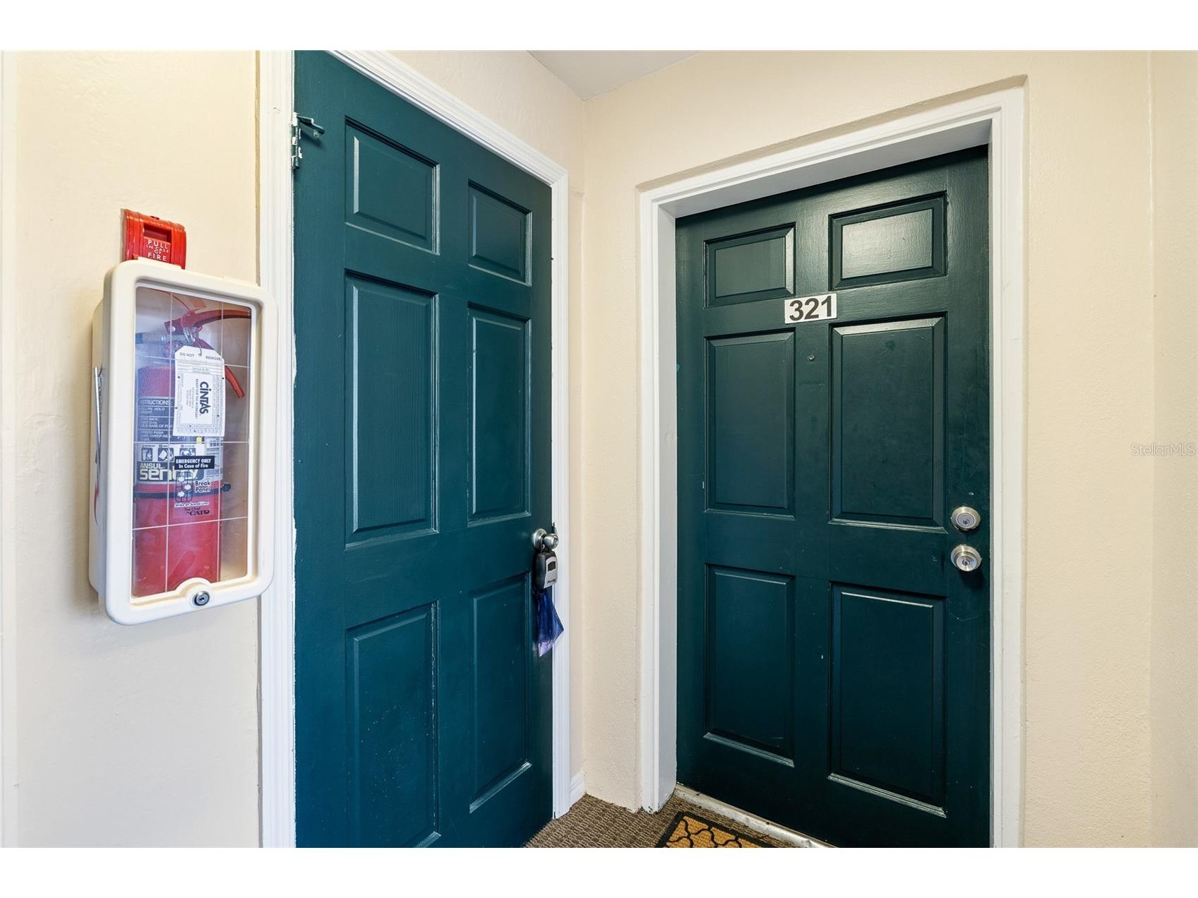 3402 Latania Drive #321 Tampa FL 33618 TB8496744 image37