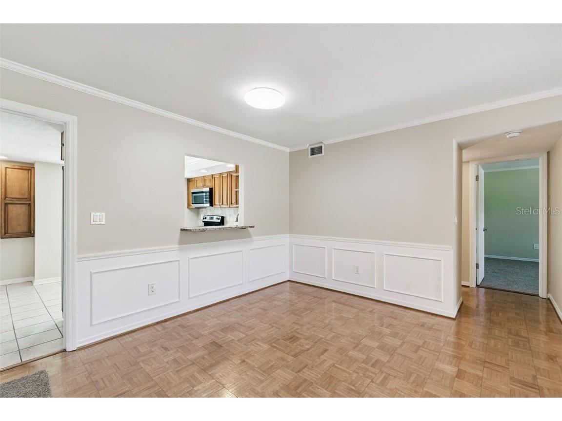 3402 Latania Drive #322 Tampa FL 33618 TB8450462 image5