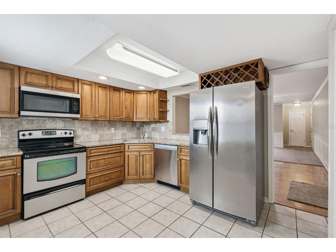 3402 Latania Drive #322 Tampa FL 33618 TB8450462 image6