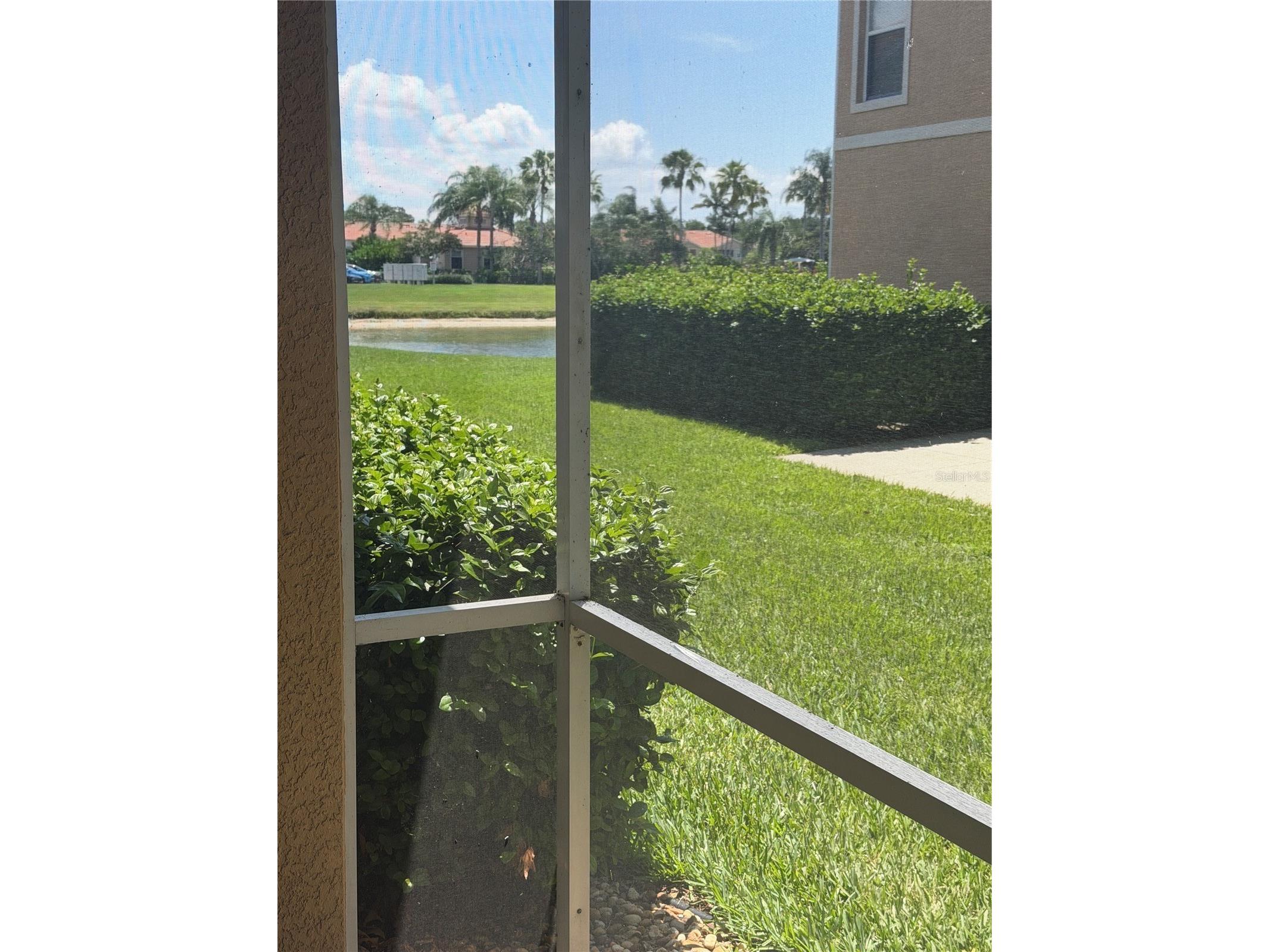 3402 Parkridge Circle Sarasota FL 34243 TB8476514 image22