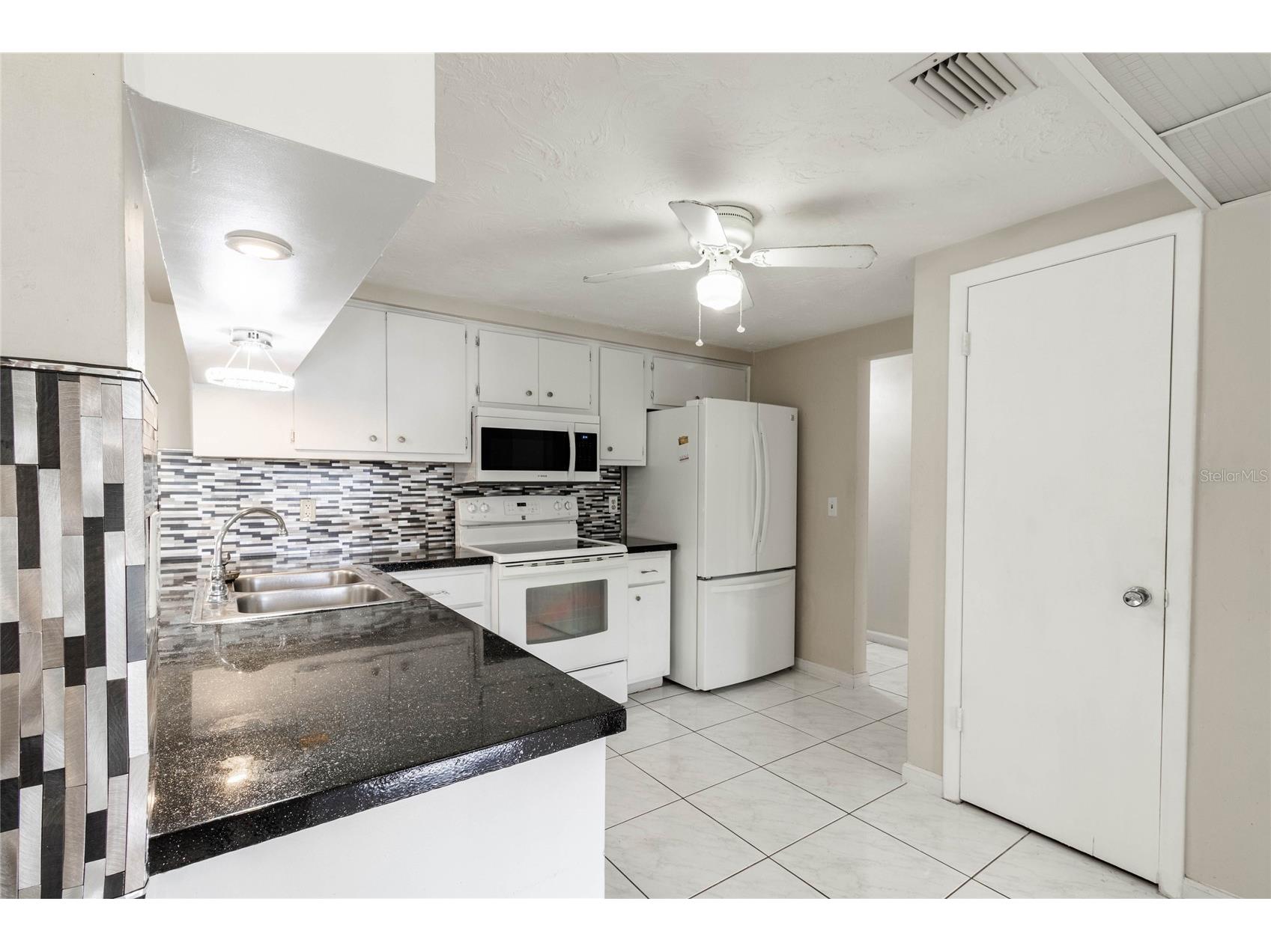 3402 Seffner Drive Holiday FL 34691 TB8471835 image8