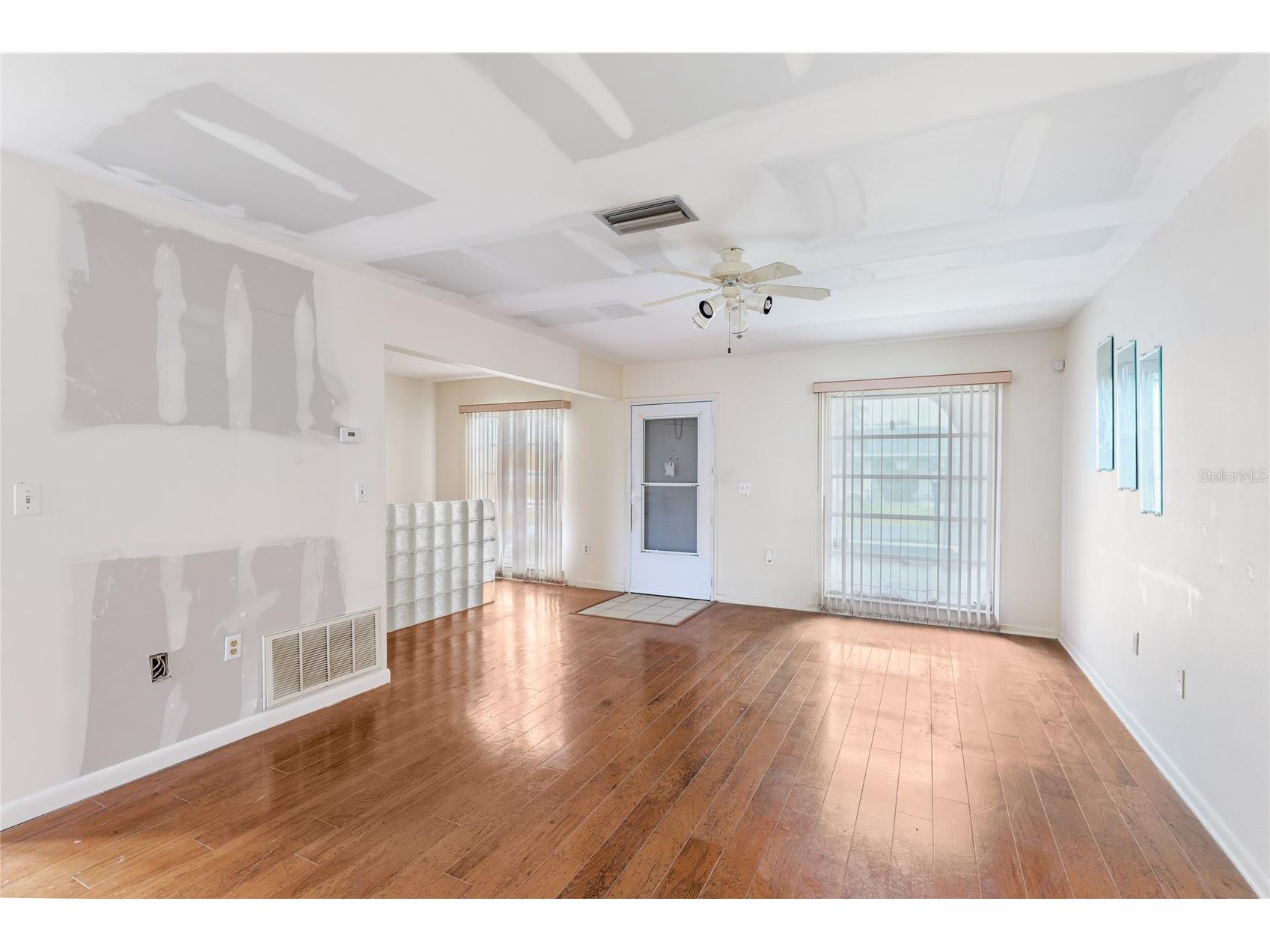 3403 41st Street W #19 Bradenton FL 34205 A4693466 image5