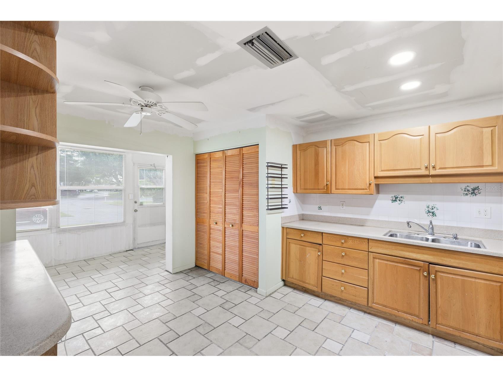 3403 41st Street W #19 Bradenton FL 34205 A4693466 image7