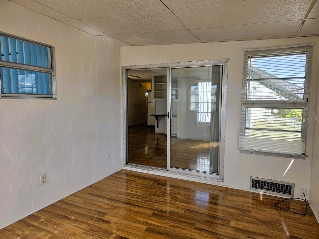 3403 Overcup Oak Terrace Sarasota FL 34237 A4671650 image6