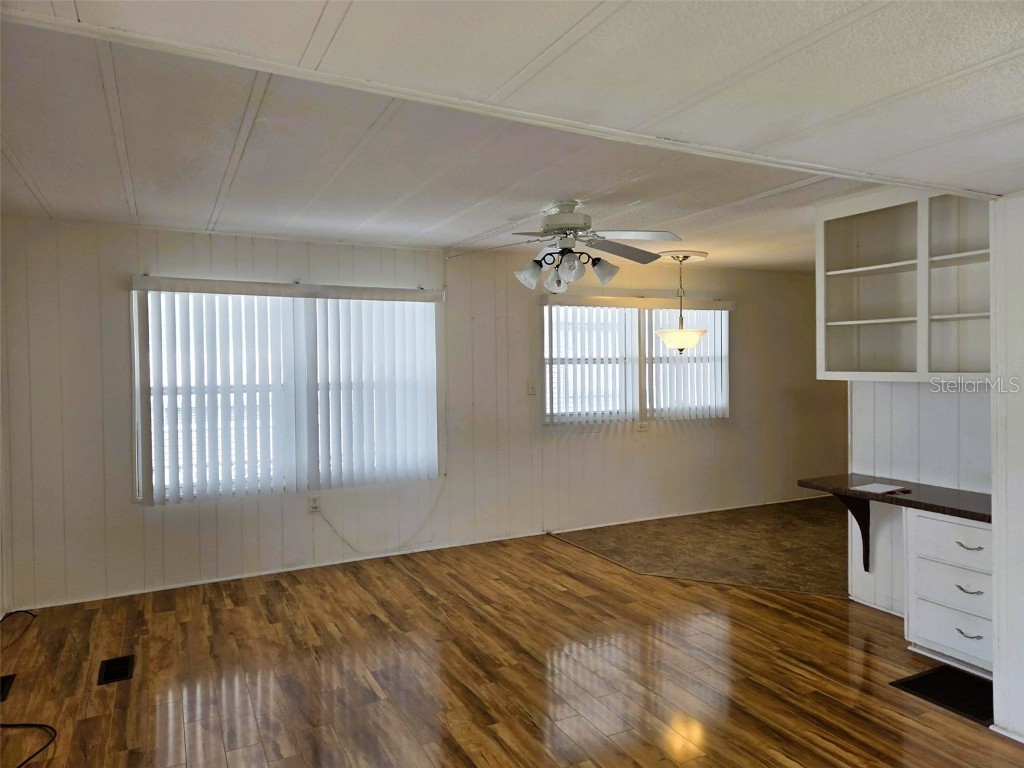 3403 Overcup Oak Terrace Sarasota FL 34237 A4671650 image9