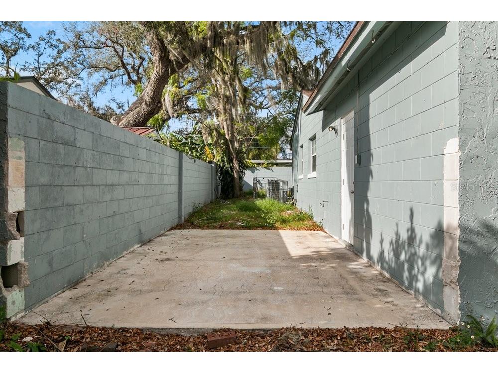 3404 Forestdale Drive Orlando FL 32808 O6352601 image17