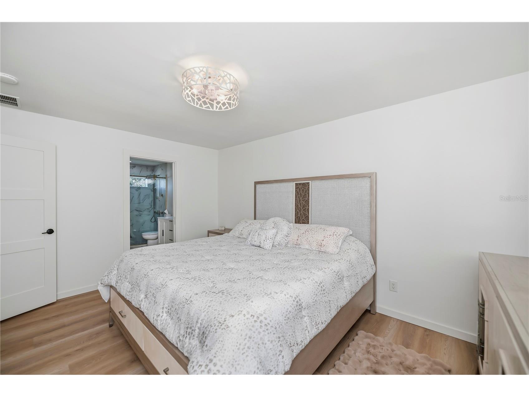 3404 Lake View Boulevard Port Charlotte FL 33948 - LITTLE ALLIGATOR CREEK C7525115 image34