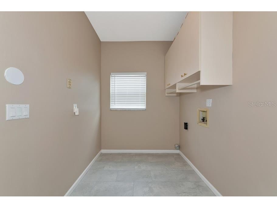 3404 Shady Brook Lane Sarasota FL 34243 TB8344810 image10