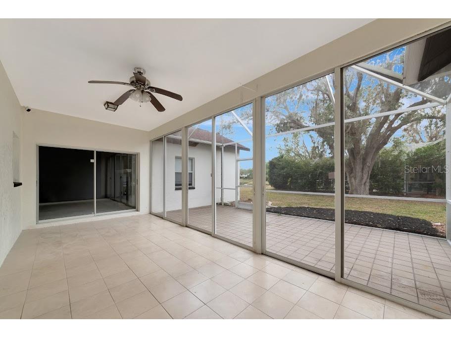 3404 Shady Brook Lane Sarasota FL 34243 TB8344810 image14