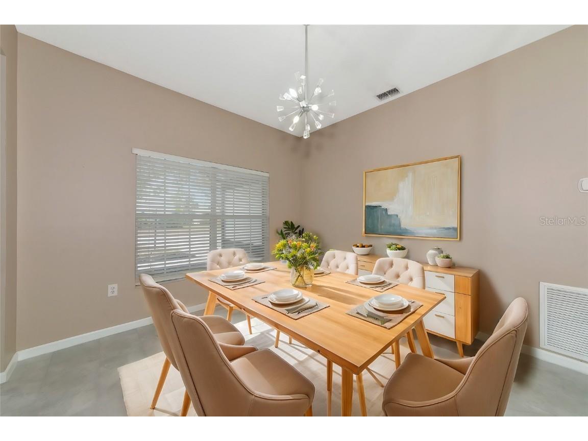 3404 Shady Brook Lane Sarasota FL 34243 TB8344810 image4